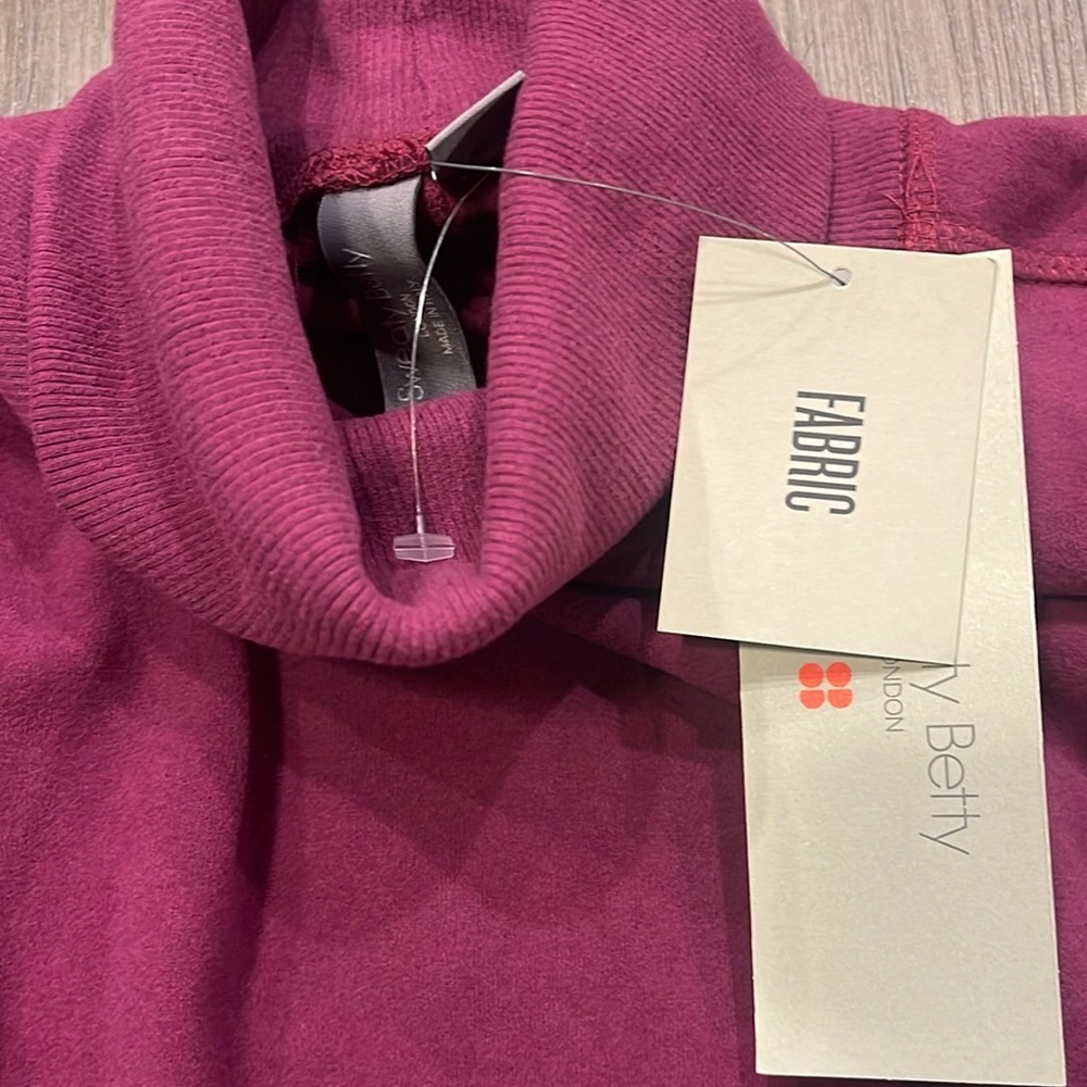 Sweaty Betty Melody Luxe Fleece Pullover S NWT - Picture 6 of 8